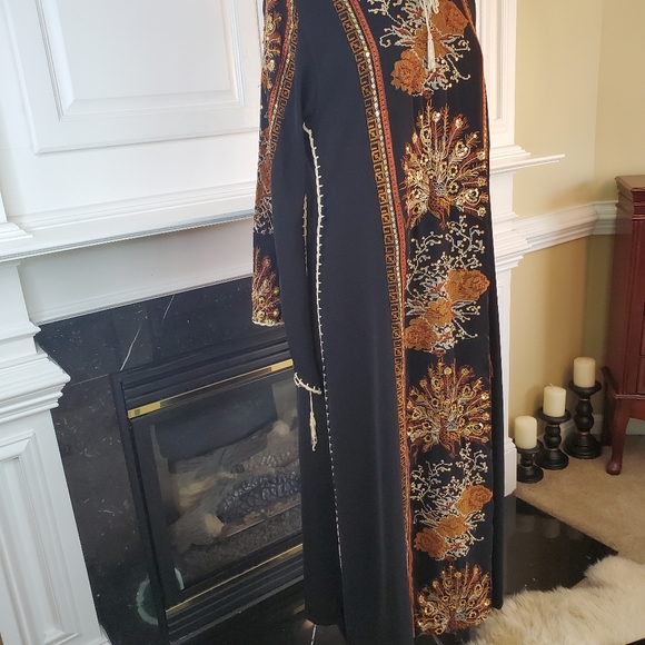 VINTAGE EMBROIDED MAXI CAFTAN - Picture 7 of 11